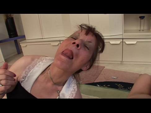 ❤️ Две баби и един дядо правят тройка ❤ Руско порно в bg.niceporn.ru ️❤