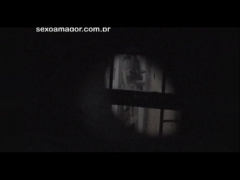 ❤️ Блондинка тайно заснета от квартален воайор, скрит зад кухи тухли ❤ Руско порно в bg.niceporn.ru ️❤